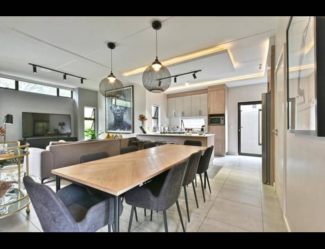 3 BEDROOM HOUSE FOR SALE IN FERNDALE